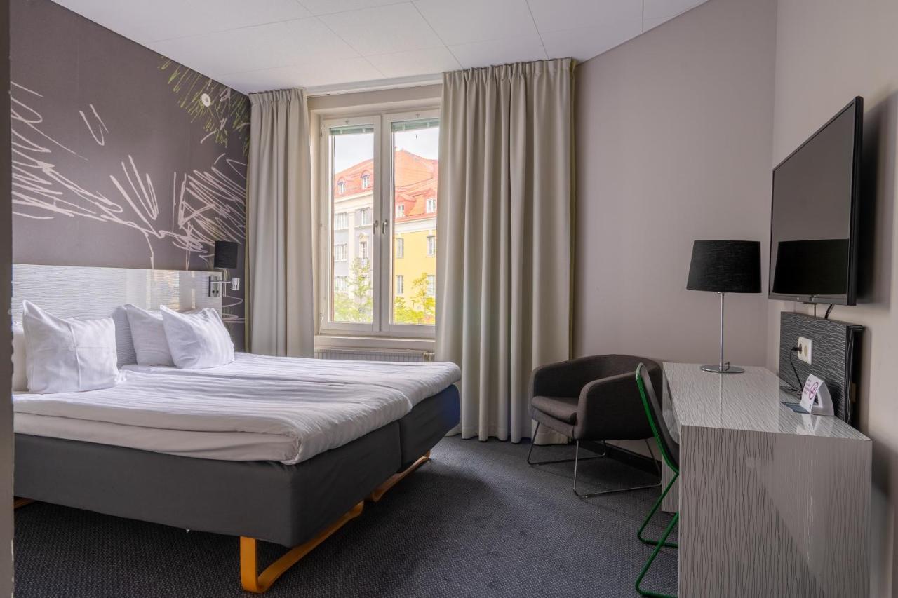 Quality Hotel Park Soedertaelje City Exterior foto